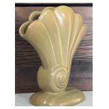 Beautiful Vintage Red Wing USA 891 Olive Shell Art Pottery 1930