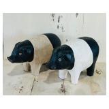 Adorable Wood Carved Pigs