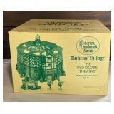 Department 56 Heritage Collection Landmark Series Tower of London and The Old Globe Theater