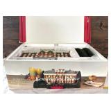 Department 56 Kensington Palace Lighted Building with Original Box