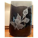 Black Ceramic Table Lamp with White Etched Calla Lily Design and Shade Black Ceramic Table Lamp with White Etched Calla Lily Design and Shade