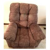 Brown Upholstered Recliner Armchair with Lever Brown Upholstered Recliner Armchair with Lever
