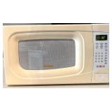 Sylvania Microwave Oven with Digital Controls Sylvania Microwave Oven with Digital Controls