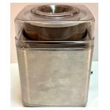 Cuisinart 2 Quart Frozen Yogurt Sorbet & Ice Cream Maker Cuisinart 2 Quart Frozen Yogurt Sorbet & Ice Cream Maker