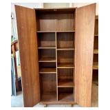Woodgrain Laminate Storage Cabinet with Shelving Woodgrain Laminate Storage Cabinet with Shelving