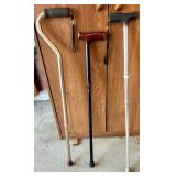 Set of 3 Adjustable Walking Canes with Rubber Tips Set of 3 Adjustable Walking Canes with Rubber Tips