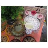 Cup & Saucer Décor, Laser Disks