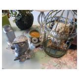 Frogs, Owls, Bust, Candles