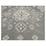 7 ft 9 in x 9 ft 10 in Gray and White Decorative Area Rug