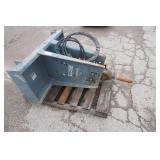 Edge Model EBS550 Universal Mount Bobcat Skid Loader Skid Steer Hydraulic Jack Hammer Attachment