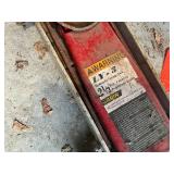 2.5 Ton Hydraulic Garage Jack