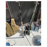 Lund 16ft Aluminum Fishing Boat with Steering Console.  This does NOT include trailer but can be used to transport it.