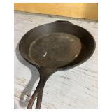 Lodge 10.25 Inch Cast Iron Skillet USA 10SK