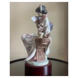 Lladro Nippon Lady Porcelain Figurine with Fan and Flowers