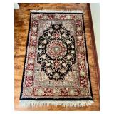 Oriental Area Rug with Medallion Pattern and Fringe