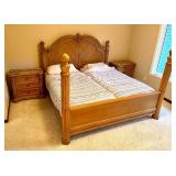 Thomasville King Poster Wooden King Size Bed Frame with Two Matching Nightstands