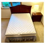 Thomasville Impressions Queen Wooden Bed Frame and Nightstand