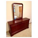 Impressions by Thomasville Dresser with Mirror, 8 Drawers, Cherry Finish