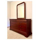 Impressions by Thomasville Dresser with Mirror, 8 Drawers, Cherry Finish