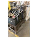 Oster Pipe Threading Machine with Stand and Accessories