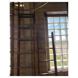 Set of 3 Extension Ladders with Fiberglass Rails