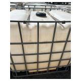 Large Plastic IBC Tote with Metal Cage and Pallet Base