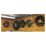 Five Wonderful Wreaths