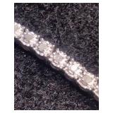 Sterling Silver 1.0 ct tw Diamond Circle Link Tennis Bracelet Sterling Silver 1.0 ct tw Diamond Circle Link Tennis Bracelet