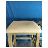 2 Bar Stools 2 Bar Stools