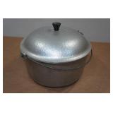 Vintage Club Hammered Aluminum Pot with Lid