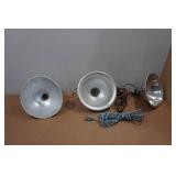 *3* Heat Lamps