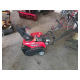 Snapper SS822EX Snow Thrower with Briggs & Stratton Engine