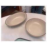 Kitchenware Lot including Anchor Hocking Baking Dish, Ceramic Cookie Jar, and Pyrex Casserole Dishes