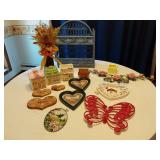 Ceramic and Decorative Home Decor Collection
