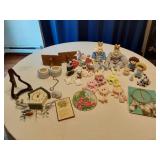 Large Lot of Various Home Decor Items