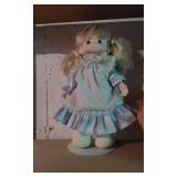 Lot of 2 Dolls