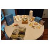 Gift Collection Decorative Items including Peaceful Doves Corner Sitter, Floral Plaques, and Glass Cross