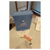 Gift Collection Decorative Items including Peaceful Doves Corner Sitter, Floral Plaques, and Glass Cross