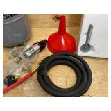 CENTRAL MACHINERY 20 lb. Pressurized Abrasive Blaster (08152590)