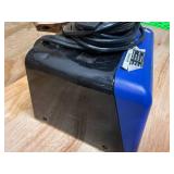 Cen-Tech 12V Analog Battery Charger With Engine Starter (08152555)