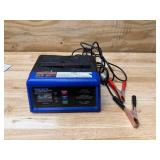 12V Analog Battery Charger With Engine Starter (08152555)
