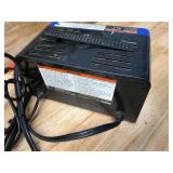 12V Analog Battery Charger With Engine Starter (08152555)