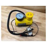 Pittsburgh 12V Light Duty Portable Inflator (08152510)