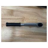 Gearwrench 3/8" Drive Fixed Head 4-18 Ft-Lb Preset Torque Wrench (08182515)