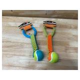 Lot of 2 - Chomper Tug N Play (08182511.10)