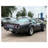 1981 CHEVROLET CORVETTE *No Accidents* (NO RESERVE)