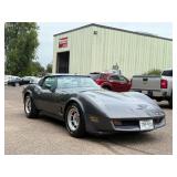 1981 CHEVROLET CORVETTE *No Accidents* (NO RESERVE)