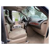 2013 CHRYSLER TOWN AND COUNTRY TOURING (NO RESERVE)