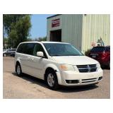 2010 DODGE GRAND CARAVAN SXT *2 Owner | No Accidents* (NO RESERVE)