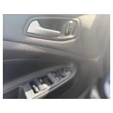 2015 FORD ESCAPE SE (NO RESERVE)